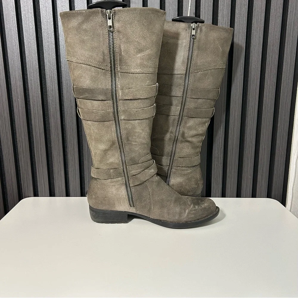 Born walker western buckle knee high boots grey